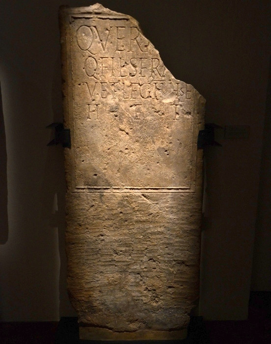 Strasbourg-Koeningshoffen, Tombstone of Seranus of II Augusta (EDCS-73400466)