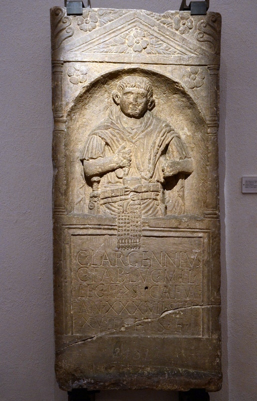 Strasbourg-Koeningshoffen, Tombstone of Largennius of II Augusta
