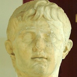 Lepcis, Theater, portrait of Augustus