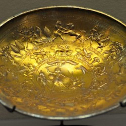 Idalion, orientalizing gold dish
