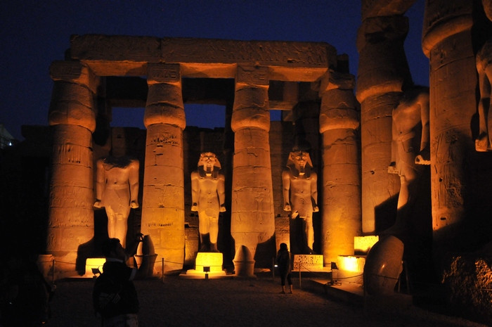 Luxor, Temple