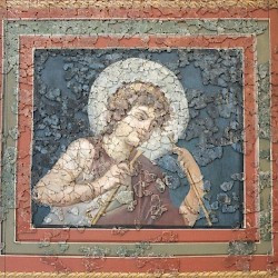Trier, Fausta's fresco: Lady with two flutes