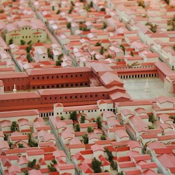 Trier, Forum, model
