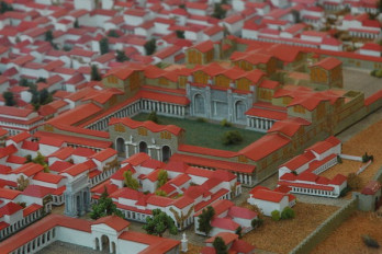 Trier, Baths of Barbara, model (2)