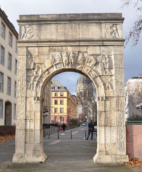 Mainz, Arch of Dativius Victor, Reconstruction
