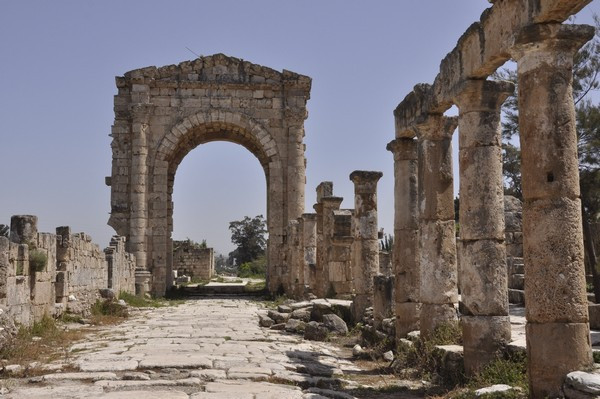 Al-Bass, Arch of Hadrian, seen from the west