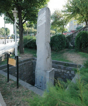 Constantinople, Milion