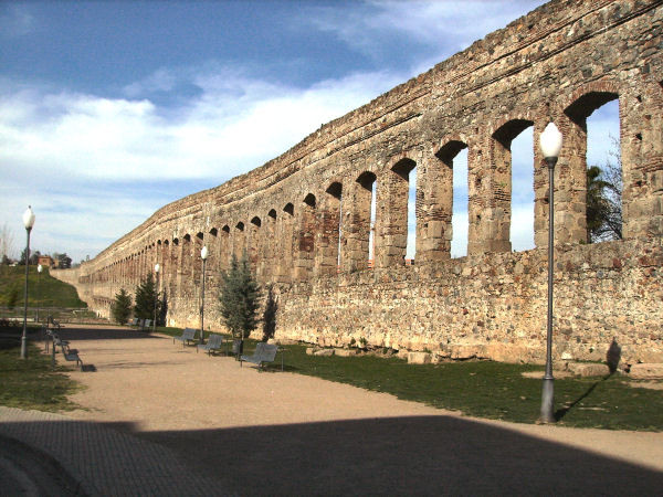 Augusta Emerita, San Lázaro Aqueduct
