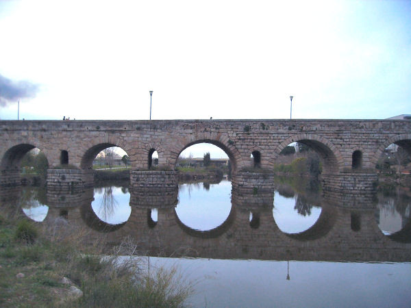Augusta Emerita, Bridge