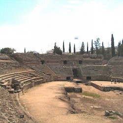 Augusta Emerita, Amphitheater, arena