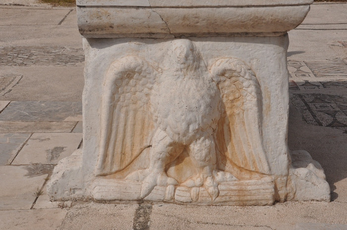 Sardes, Synagogue, Table, Eagle