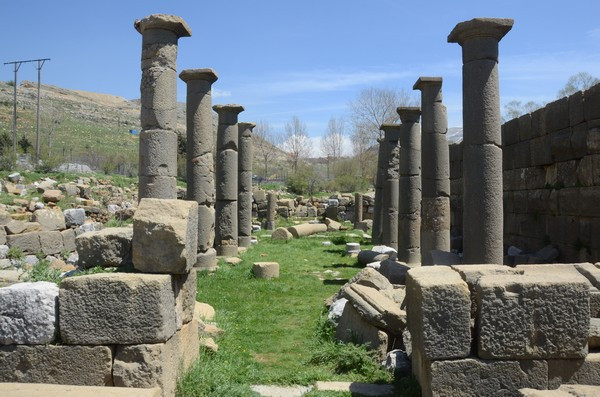 Faqra, Byzantine Church, nave