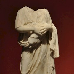 Arykanda, Statue of a woman