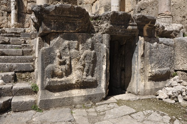 Large temple, decoration, relief