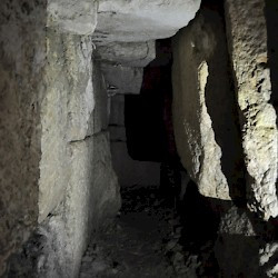 Niha, Large temple, western part of the U-shaped crypt