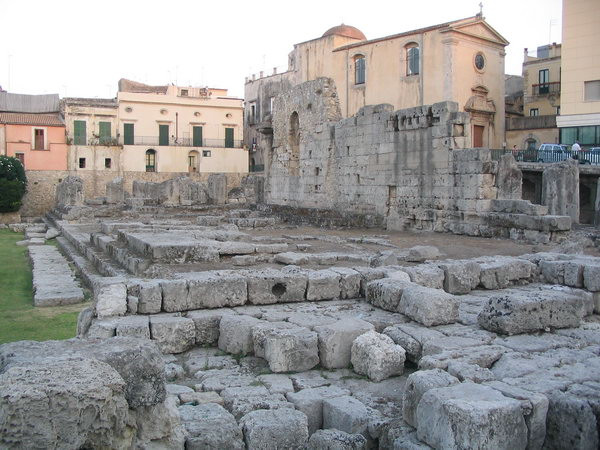 Syracuse, Temple of Apollo