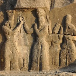 Firuzabad, Relief 2
