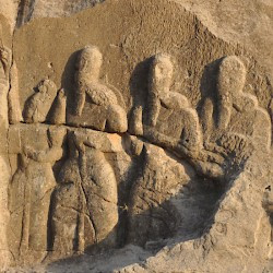 Firuzabad, Relief 2, Courtiers
