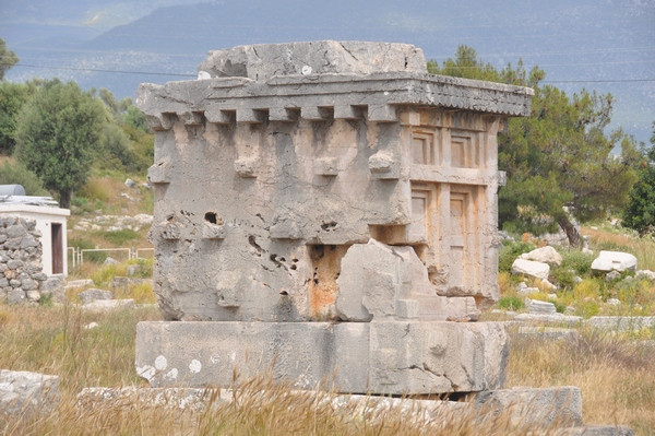Xanthus, Agora, Lycian tomb