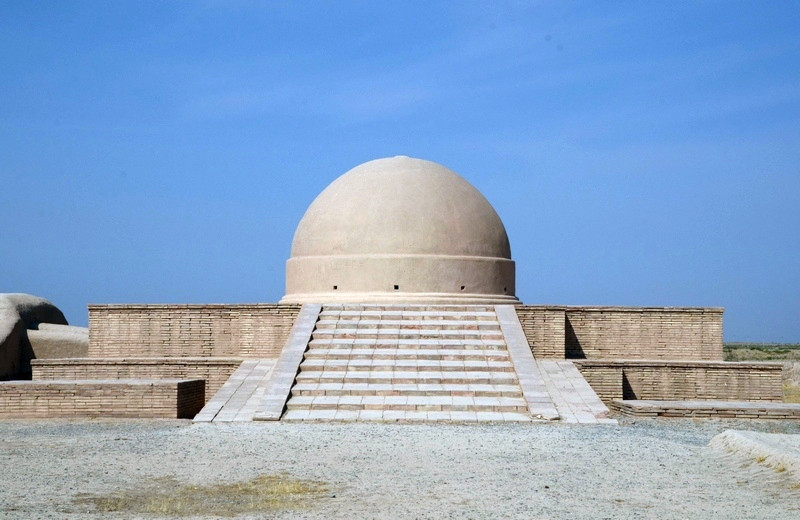 Fayaz Tepe, Stupa