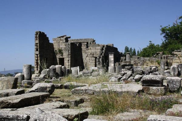 Labraunda, Andron