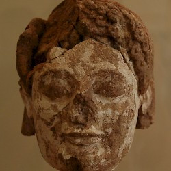 Delphi, Temple of Athena Pronaia, Old pediment, Head of Athena