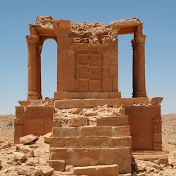 Ghirza, Mausoleum North B, façade