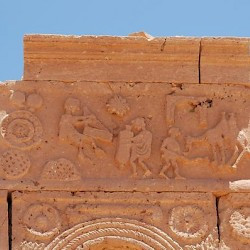 Ghirza, Mausoleum North C, decoration on the west side