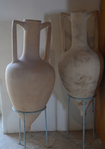 Kouklia, Two Rhodian amphoras
