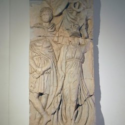 Lepcis, Arch of Septimius Severus, SE, frieze: POWs to be sold as slaves
