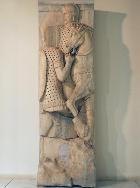 Lepcis, Arch of Septimius Severus, SW, frieze: soldiers