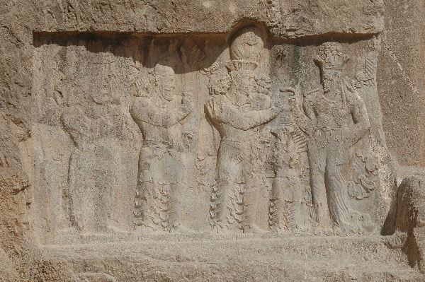 Naqš-e Rustam, Investiture relief of Narseh