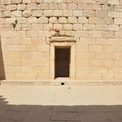 Bishapur, So-called Temple of Anahita, court