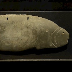 Naqada II, Fish-shaped palet