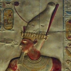 Abydos, Sety I, wearing the double pschent crown