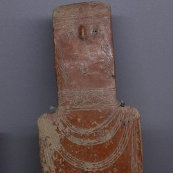Lapethos, Plank-faced figurine (Early Bronze Age III)