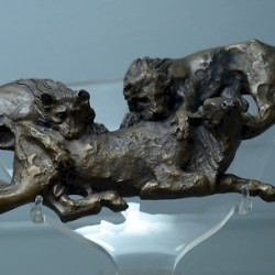 Vouni, Temple of Athena, Two lions attacking a bull