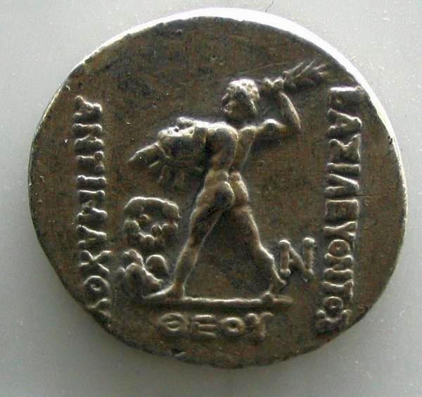 Zeus on a coin from Antimachus I Theos