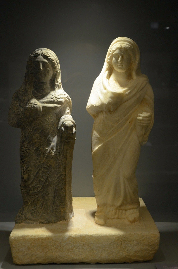 New Paphos, House of Theseus, celestial and earthly Aphrodite