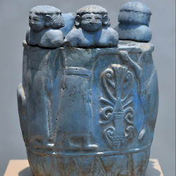 Vulci, Egyptian pyxis