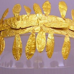 Gold wreath