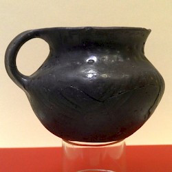 Alacahöyük, Early Bronze cup