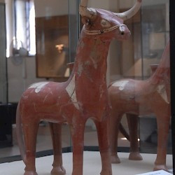 Hattusa, Sculpture of a bull