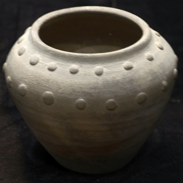 Grey ware from Khurvin