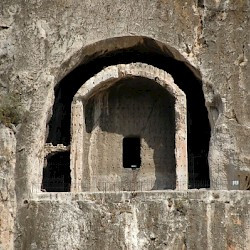 Amasia, Royal Tomb 2