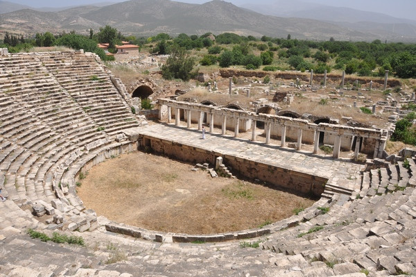 Aphrodisias, Theater