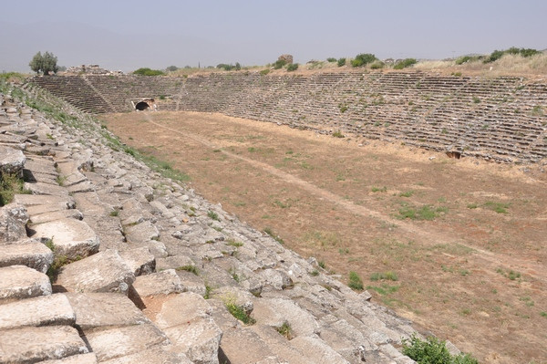 Aphrodisias, Stadium