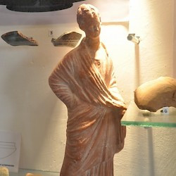 Dura Europos, Figurine of a Hellenistic lady