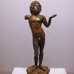 Reims, Statuette of a black person