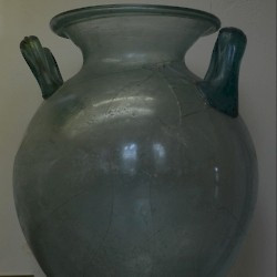 Reims, Glass Urn